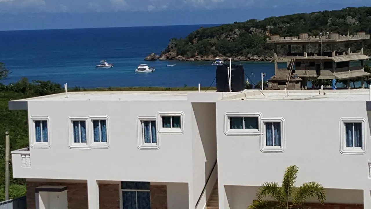 מלון פונטה רוסיה Ensenada Resort הרפובליקה הדומיניקנית